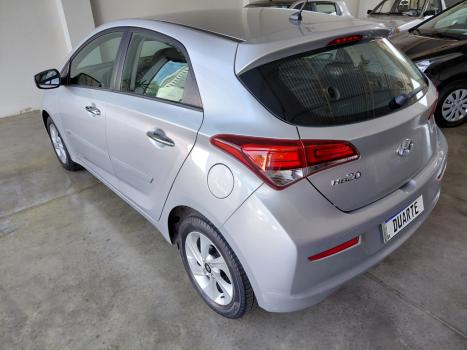 HYUNDAI HB 20 Hatch 1.6 16V 4P FLEX COMFORT PLUS AUTOMÁTICO, Foto 6