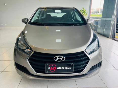 HYUNDAI HB 20 Hatch 1.6 16V 4P FLEX COMFORT PLUS AUTOM�TICO, Foto 3