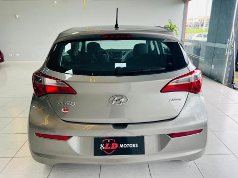 HYUNDAI HB 20 Hatch 1.6 16V 4P FLEX COMFORT PLUS AUTOM�TICO, Foto 8
