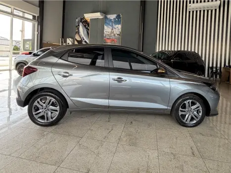 HYUNDAI HB 20 Hatch 1.0 12V 4P FLEX TGDI TURBO LIMITED AUTOM�TICO, Foto 4