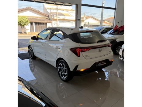 HYUNDAI HB 20 Hatch 1.0 12V 4P FLEX TGDI TURBO COMFORT AUTOM�TICO, Foto 4