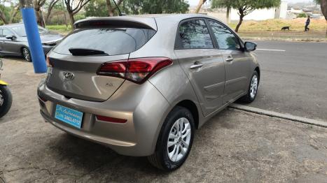 HYUNDAI HB 20 Hatch 1.6 16V 4P FLEX COMFORT PLUS, Foto 6
