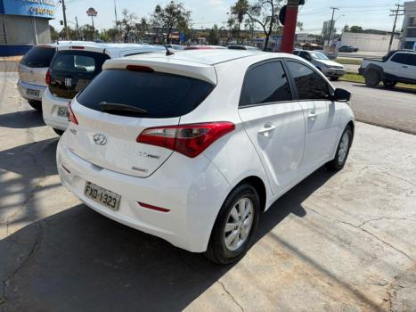 HYUNDAI HB 20 Hatch 1.6 16V 4P COMFORT FLEX AUTOM�TICO, Foto 3