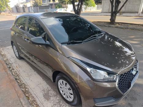 HYUNDAI HB 20 Hatch 1.0 12V 4P FLEX UNIQUE, Foto 6