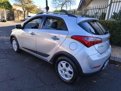 HYUNDAI HB 20 Hatch X 1.6 16V 4P PREMIUM FLEX AUTOM�TICO, Foto 3