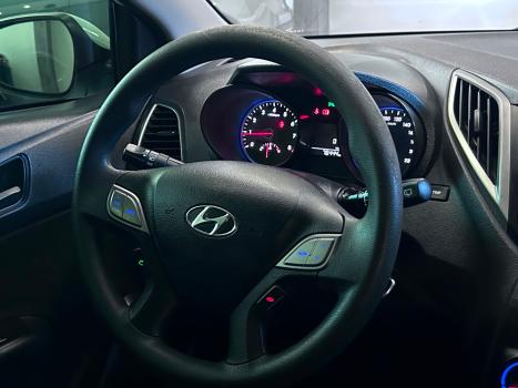 HYUNDAI HB 20 Hatch 1.6 16V 4P FLEX COMFORT PLUS AUTOM�TICO, Foto 8
