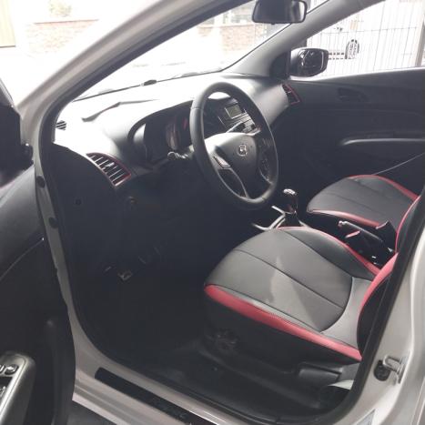 HYUNDAI HB 20 Hatch 1.6 16V 4P FLEX R SPEC, Foto 8