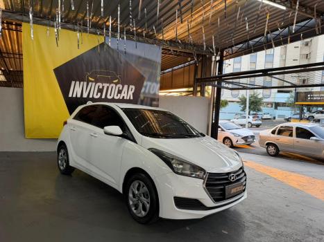 HYUNDAI HB 20 Hatch 1.6 16V 4P FLEX COMFORT PLUS AUTOM�TICO, Foto 2