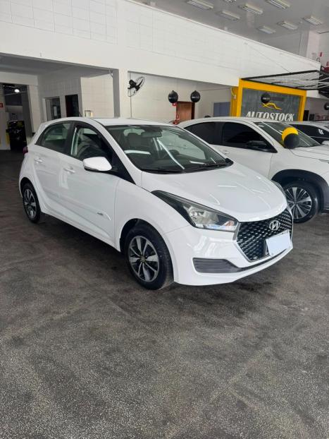 HYUNDAI HB 20 Hatch 1.6 16V 4P COMFORT FLEX AUTOM�TICO, Foto 4