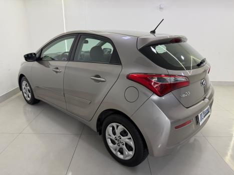 HYUNDAI HB 20 Hatch 1.0 12V 4P FLEX COMFORT PLUS, Foto 10