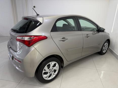 HYUNDAI HB 20 Hatch 1.0 12V 4P FLEX COMFORT PLUS, Foto 12