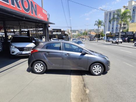 HYUNDAI HB 20 Hatch 1.6 16V 4P FLEX COMFORT PLUS AUTOMÁTICO, Foto 18
