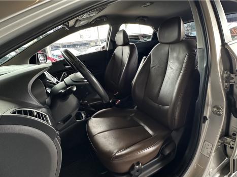 HYUNDAI HB 20 Hatch 1.6 16V 4P PREMIUM FLEX AUTOMÁTICO, Foto 16