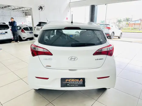HYUNDAI HB 20 Hatch 1.6 16V 4P FLEX COMFORT PLUS, Foto 4