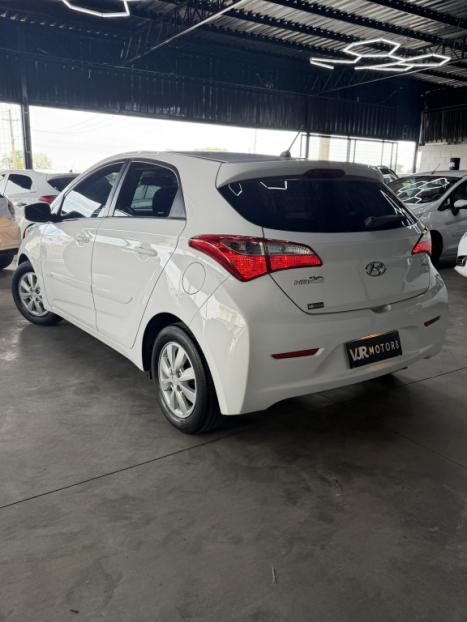 HYUNDAI HB 20 Hatch 1.0 12V 4P FLEX COMFORT PLUS, Foto 4