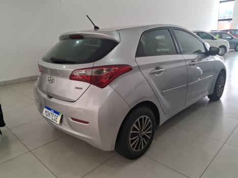 HYUNDAI HB 20 Hatch 1.0 12V 4P FLEX COMFORT PLUS, Foto 2