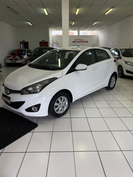 HYUNDAI HB 20 Hatch 1.6 16V 4P FLEX COMFORT PREMIUM, Foto 3