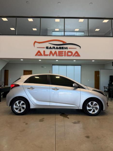 HYUNDAI HB 20 Hatch 1.6 16V 4P FLEX COMFORT PLUS, Foto 7