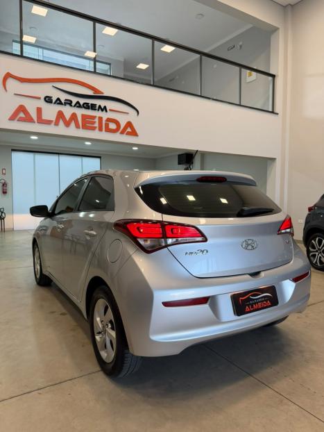 HYUNDAI HB 20 Hatch 1.6 16V 4P FLEX COMFORT PLUS, Foto 9