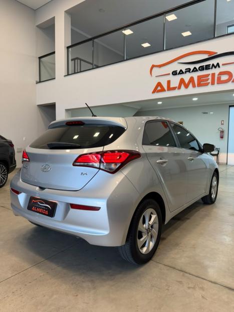 HYUNDAI HB 20 Hatch 1.6 16V 4P FLEX COMFORT PLUS, Foto 10
