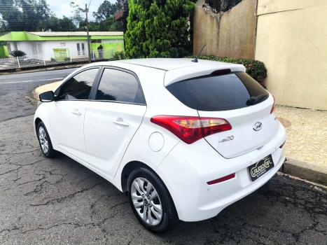 HYUNDAI HB 20 Hatch 1.0 12V 4P FLEX TGDI TURBO COMFORT PLUS, Foto 4