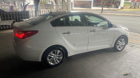 HYUNDAI HB 20 Sedan 1.6 16V 4P FLEX PREMIUM AUTOM�TICO, Foto 5
