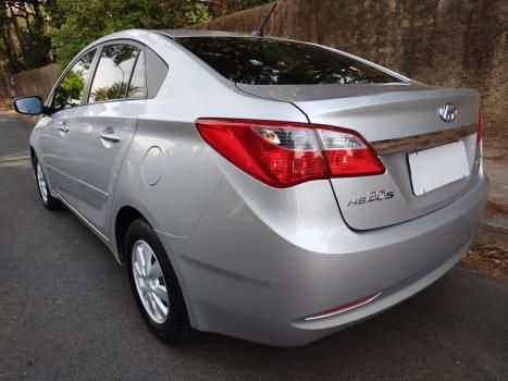 HYUNDAI HB 20 Sedan 1.6 16V 4P FLEX COMFORT STYLE, Foto 4