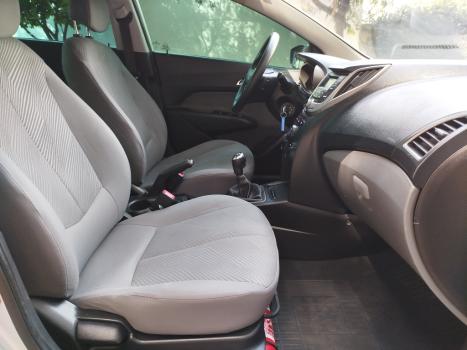 HYUNDAI HB 20 Sedan 1.6 16V 4P FLEX COMFORT STYLE, Foto 11