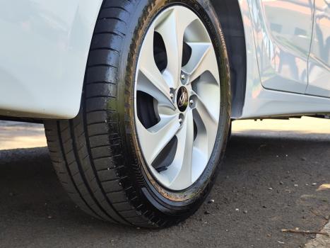 HYUNDAI HB 20 Sedan 1.6 16V 4P FLEX PREMIUM AUTOMTICO, Foto 19