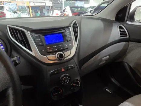 HYUNDAI HB 20 Sedan 1.0 12V 4P FLEX COMFORT PLUS, Foto 3