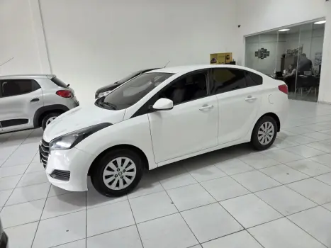 HYUNDAI HB 20 Sedan 1.0 12V 4P FLEX COMFORT PLUS, Foto 6