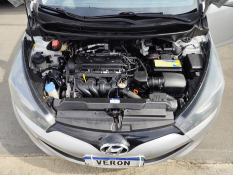 HYUNDAI HB 20 Sedan 1.6 16V 4P FLEX COMFORT AUTOMTICO, Foto 3