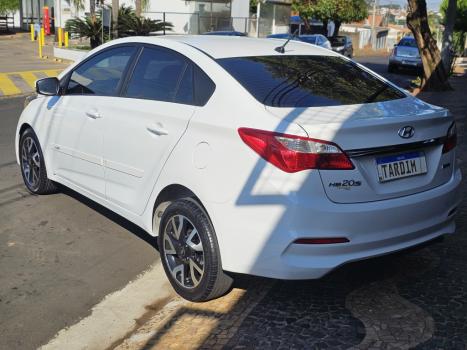 HYUNDAI HB 20 Sedan 1.6 16V 4P FLEX COMFORT AUTOM�TICO, Foto 6