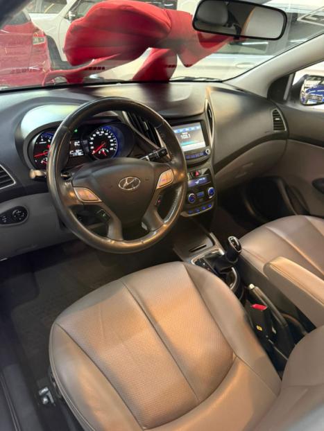 HYUNDAI HB 20 Sedan 1.6 16V 4P FLEX PREMIUM AUTOM�TICO, Foto 6