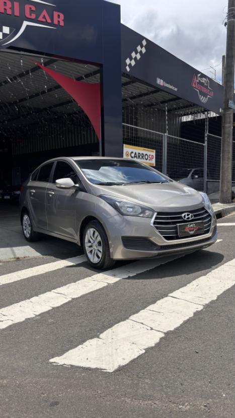 HYUNDAI HB 20 Sedan 1.6 16V 4P FLEX COMFORT PLUS AUTOM�TICO, Foto 3