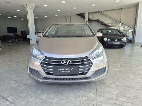 HYUNDAI HB 20 Sedan 1.6 16V 4P FLEX COMFORT PLUS AUTOM�TICO, Foto 3