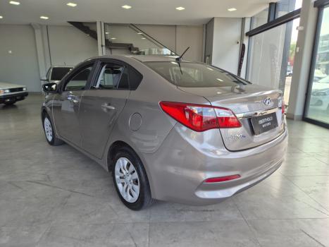 HYUNDAI HB 20 Sedan 1.6 16V 4P FLEX COMFORT PLUS AUTOM�TICO, Foto 7