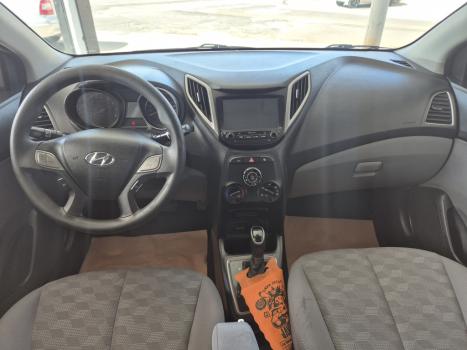 HYUNDAI HB 20 Sedan 1.6 16V 4P FLEX COMFORT PLUS AUTOM�TICO, Foto 10