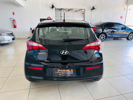HYUNDAI HB 20 Sedan 1.0 12V 4P FLEX COMFORT PLUS, Foto 4