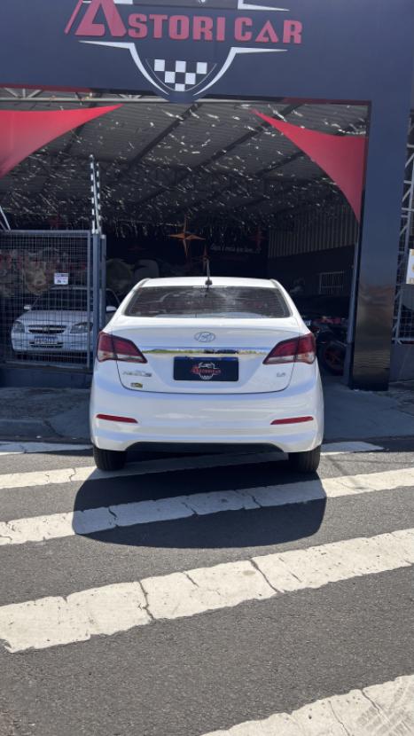 HYUNDAI HB 20 Sedan 1.6 16V 4P FLEX COMFORT AUTOM�TICO, Foto 5