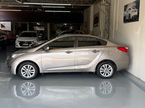 HYUNDAI HB 20 Sedan 1.6 16V 4P FLEX COMFORT PLUS AUTOM�TICO, Foto 8