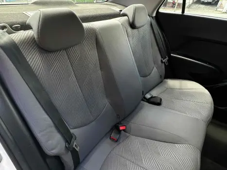 HYUNDAI HB 20 Sedan 1.6 16V 4P FLEX COMFORT AUTOM�TICO, Foto 9