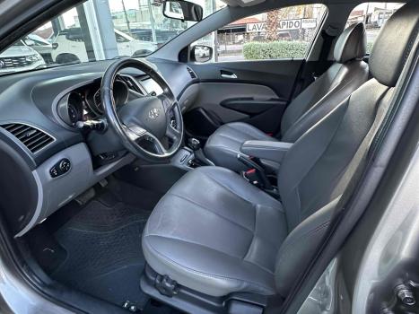 HYUNDAI HB 20 Sedan 1.6 16V 4P FLEX PREMIUM AUTOM�TICO, Foto 16