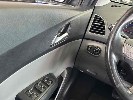 HYUNDAI HB 20 Sedan 1.6 16V 4P FLEX PREMIUM AUTOM�TICO, Foto 17