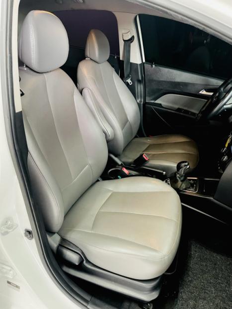 HYUNDAI HB 20 Sedan 1.6 16V 4P FLEX PREMIUM AUTOM�TICO, Foto 13