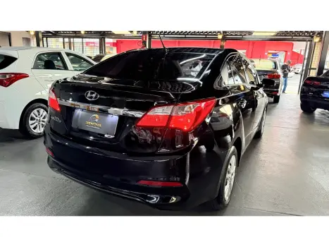 HYUNDAI HB 20 Sedan 1.0 12V 4P FLEX COMFORT PLUS, Foto 3