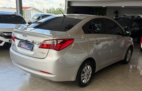 HYUNDAI HB 20 Sedan 1.6 16V 4P FLEX COMFORT PLUS, Foto 14