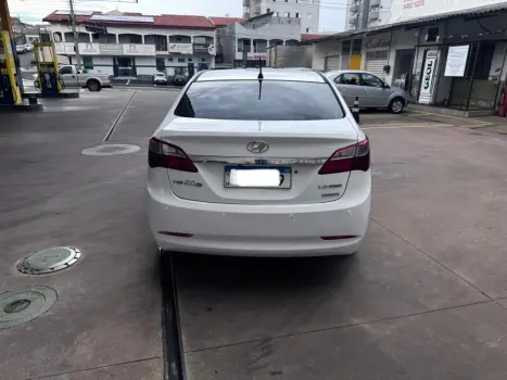 HYUNDAI HB 20 Sedan 1.6 16V 4P FLEX COMFORT AUTOM�TICO, Foto 8