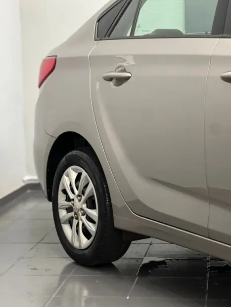 HYUNDAI HB 20 Sedan 1.6 16V 4P FLEX COMFORT AUTOM�TICO, Foto 15