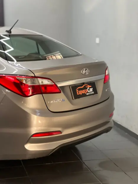 HYUNDAI HB 20 Sedan 1.6 16V 4P FLEX COMFORT AUTOM�TICO, Foto 16